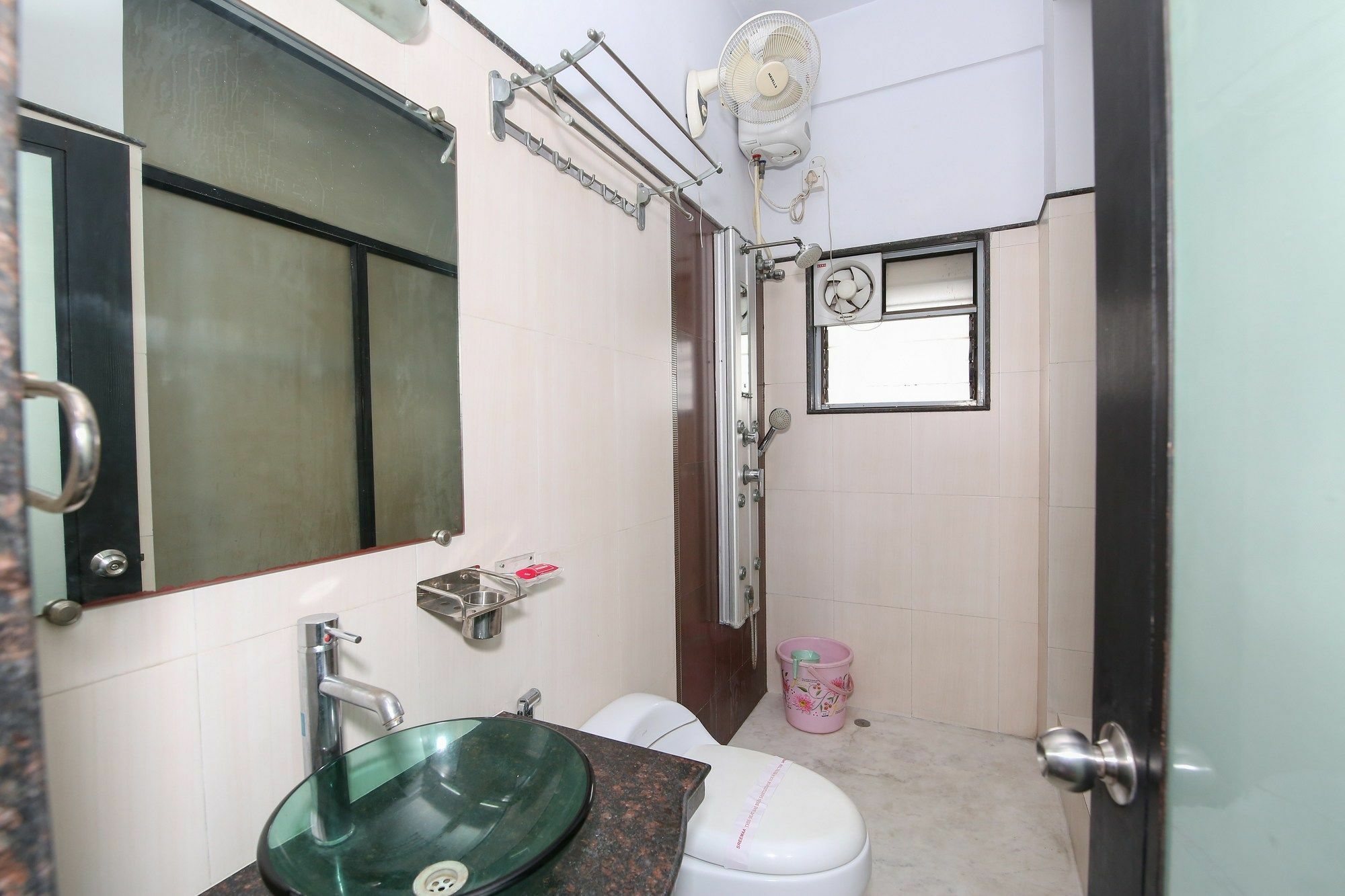 Fabhotel Sreemaa Salt